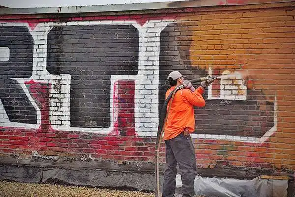 inset-graffiti-3